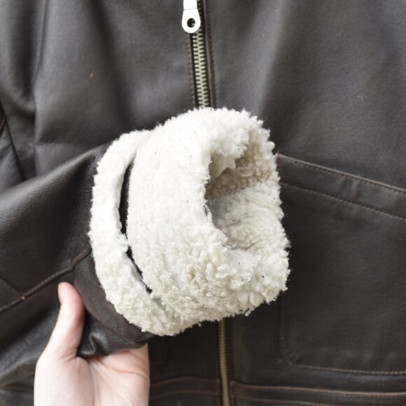 Vintage Leather Bomber Jacket with Sherpa Lining - Picture 4 of 10